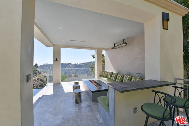 1861 Bel Air Road, Los Angeles, California 90077