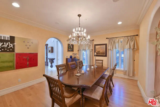 1861 Bel Air Road, Los Angeles, California 90077