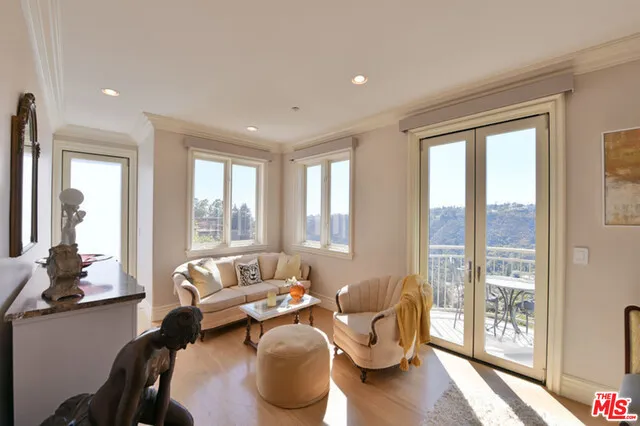 1861 Bel Air Road, Los Angeles, California 90077