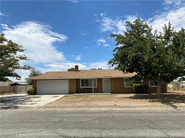 40613 Fieldspring Street, Lake Los Angeles, California 93535