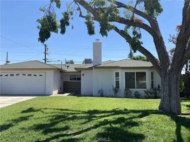 3305 Reeder Avenue, Bakersfield, California 93309