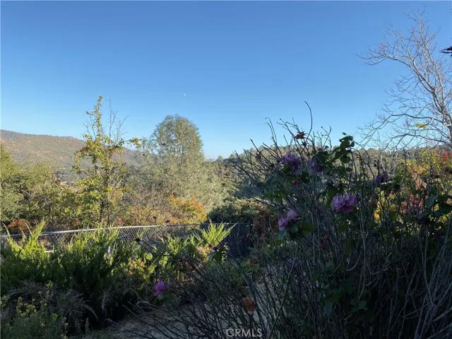 5140 Bumguardner Mountain, Mariposa, California 95338