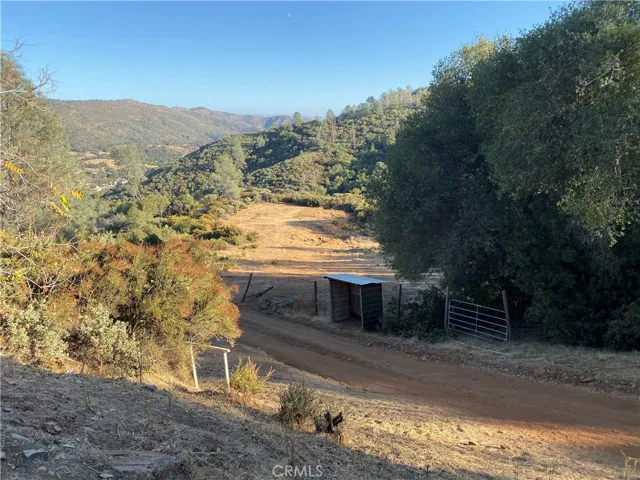 5140 Bumguardner Mountain, Mariposa, California 95338