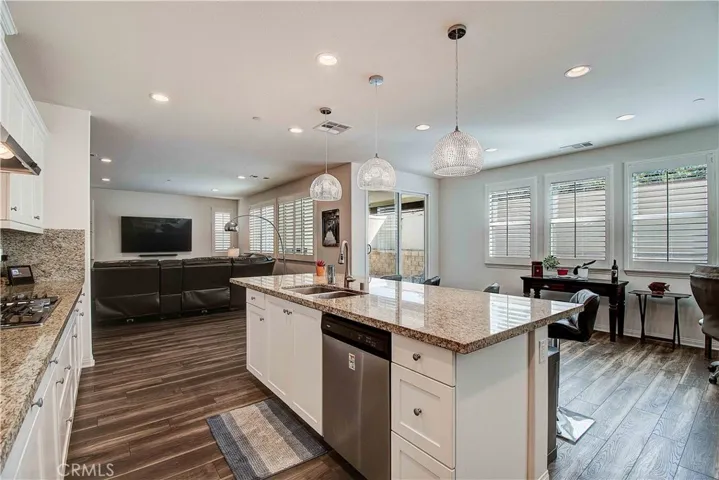 2807 Via Verona, Corona, California 92881