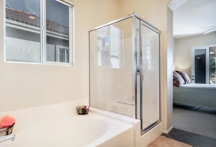 49598waynestreet-lr-21