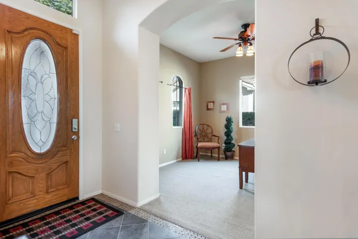 49598waynestreet-lr-4