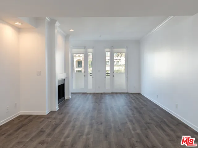 230 S Hamilton Drive 406, Beverly Hills, California 90211