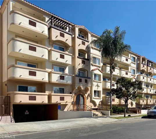 1246 Armacost Avenue 302, Los Angeles, California 90025
