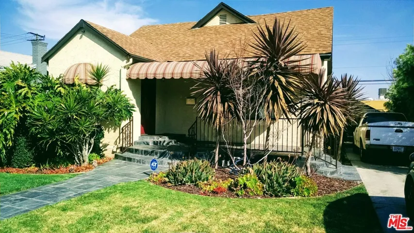 5126 S Victoria Avenue, Los Angeles, California 90043