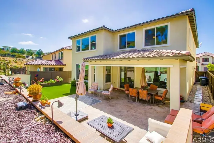 449 Cota Lane, Vista, California 92083