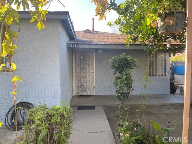 1712 E San Vincente Street, Compton, California 90221