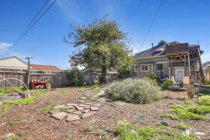 575 Myrtle Street, Half Moon Bay, California 94019