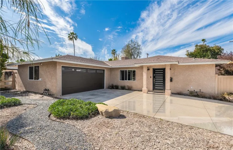 6261 Jumilla Avenue, Woodland Hills, California 91367
