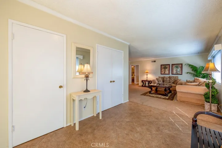 4687 W 138th Street, Hawthorne, California 90250