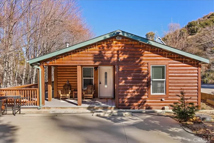 222 Alder Lane, Cedar Glen, California 92321