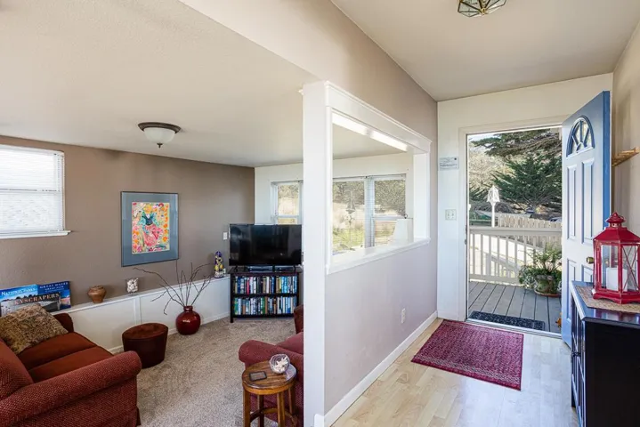 2000 Vallemar, Moss Beach, California 94038