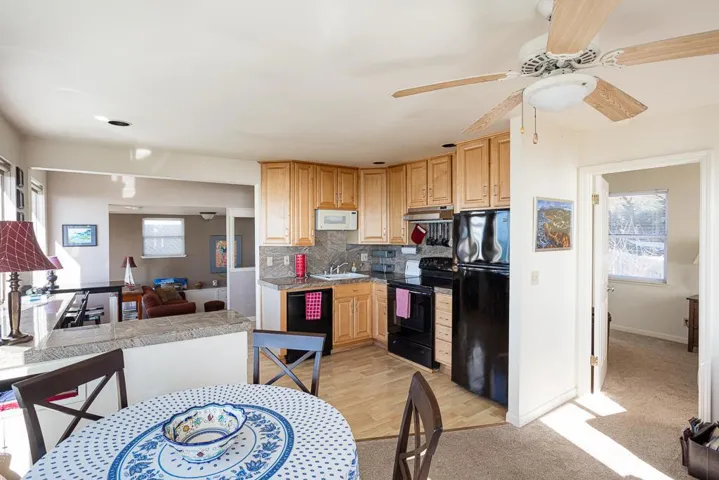 2000 Vallemar, Moss Beach, California 94038