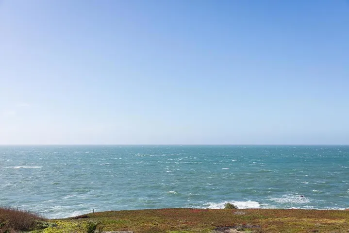 2000 Vallemar, Moss Beach, California 94038