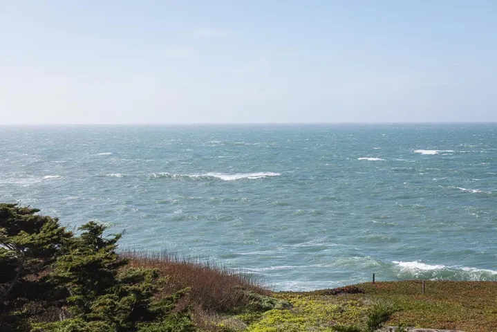 2000 Vallemar, Moss Beach, California 94038