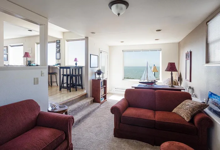 2000 Vallemar, Moss Beach, California 94038