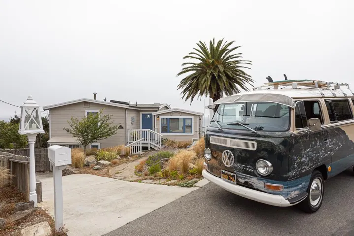2000 Vallemar, Moss Beach, California 94038
