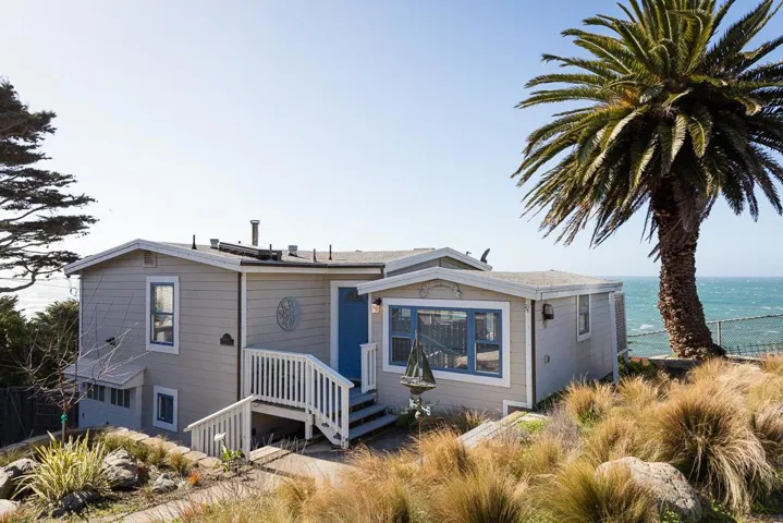 2000 Vallemar, Moss Beach, California 94038
