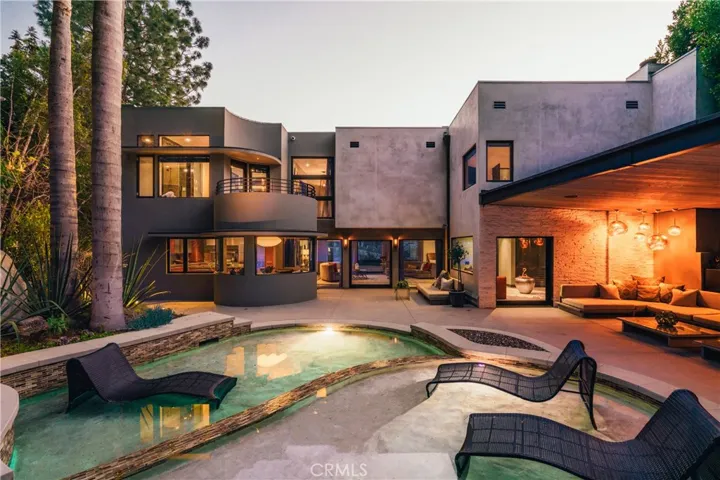 1684 N Crescent Heights Boulevard, Los Angeles, California 90069