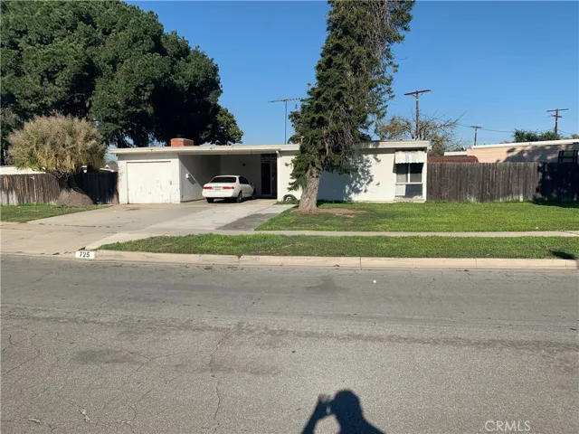725 W Elm Avenue, Fullerton, California 92832