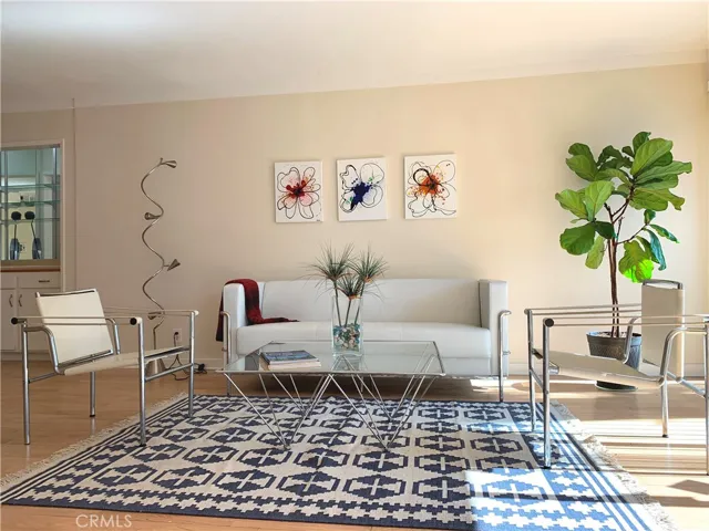 440 Veteran Avenue 101, Los Angeles, California 90024