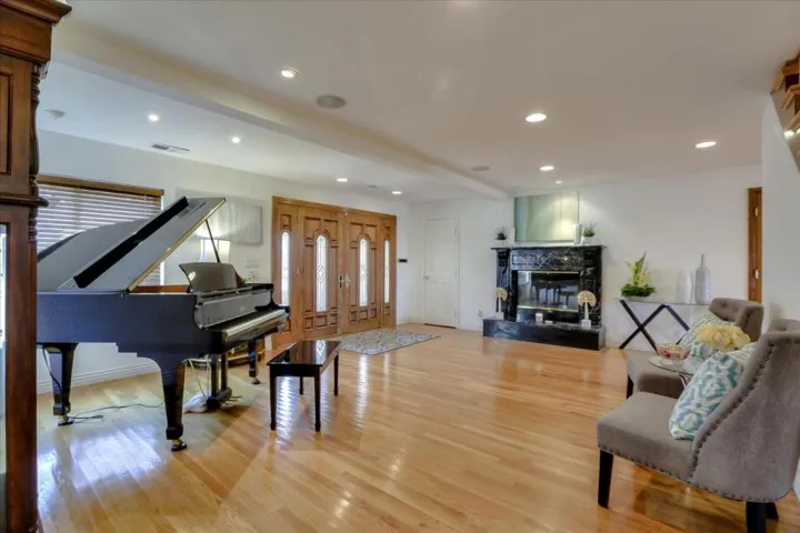 432 Fremont Avenue, Pacifica, California 94044
