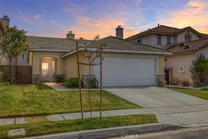 11983 Greenbluff Way, Yucaipa, California 92399