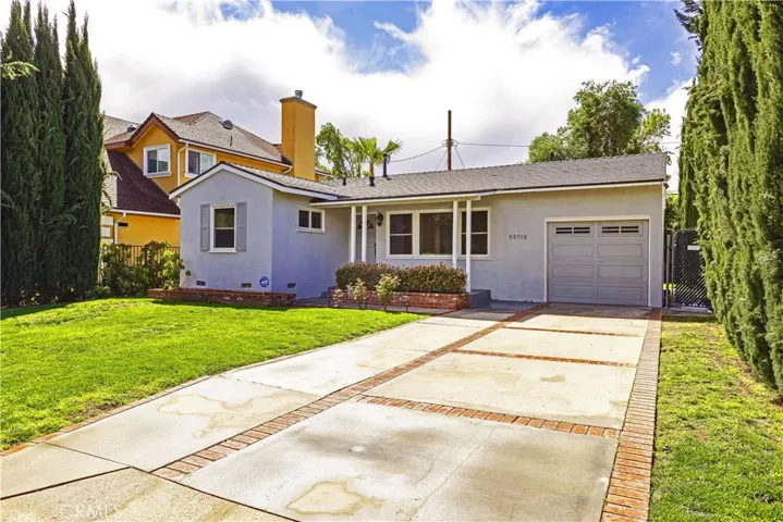 22712 Mariano Street, Woodland Hills, California 91367