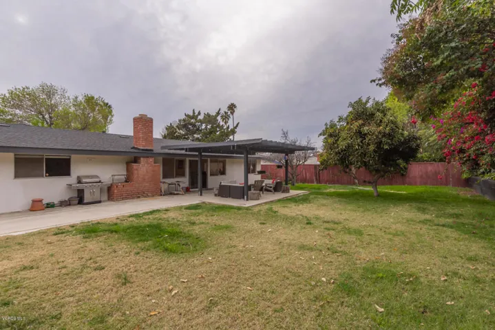 1255 Coventry Dr Thousand Oaks-022-021-S