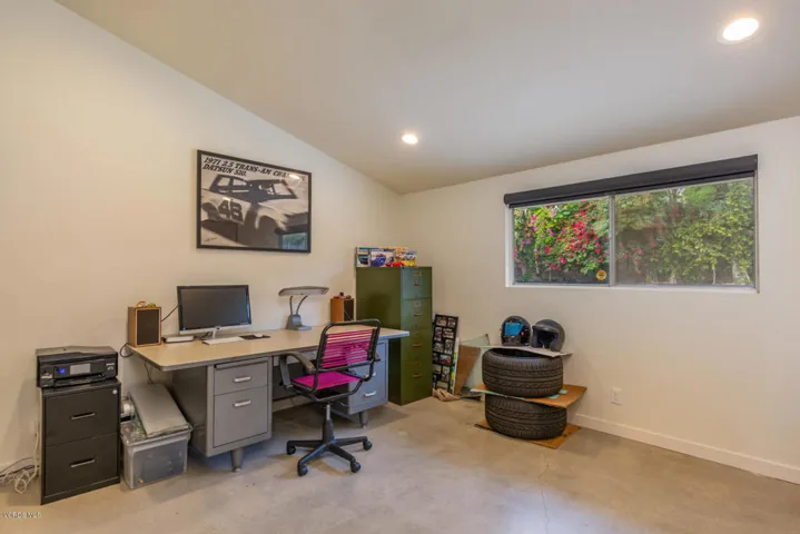 1255 Coventry Dr Thousand Oaks-019-016-S