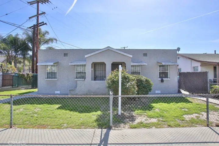 166 E South Street, Long Beach, California 90805