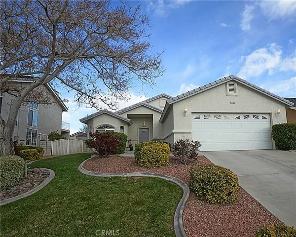 13165 Tamarisk Road, Victorville, California 92395