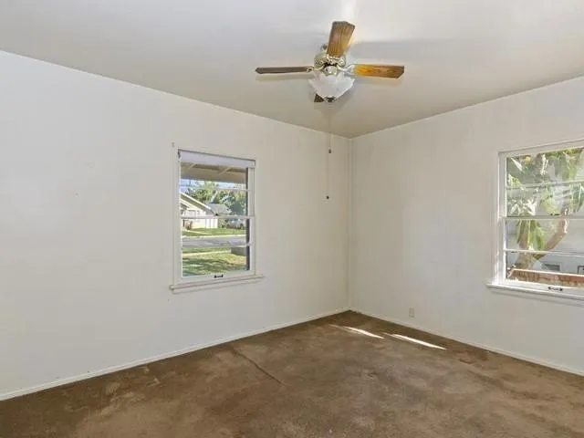 048-426914 015_Bedroom
