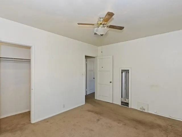 048-426914 016_Bedroom