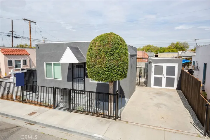 1511 E 16th Street, Long Beach, California 90813