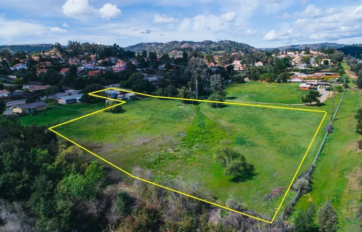 1838 N Nutmeg St, Escondido, California 92026
