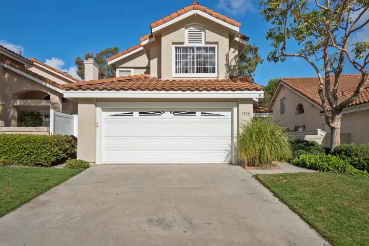 1310 Montego Court, Vista, California 92081