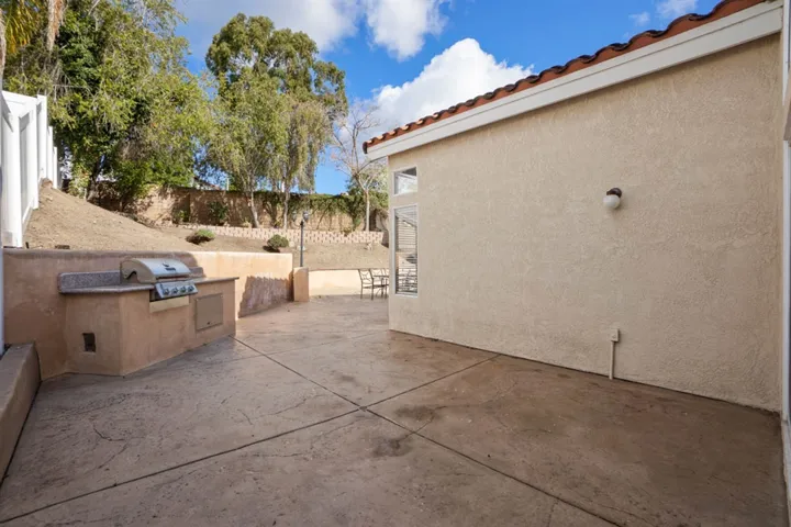 1310 Montego Court, Vista, California 92081