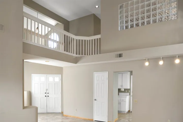 1310 Montego Court, Vista, California 92081