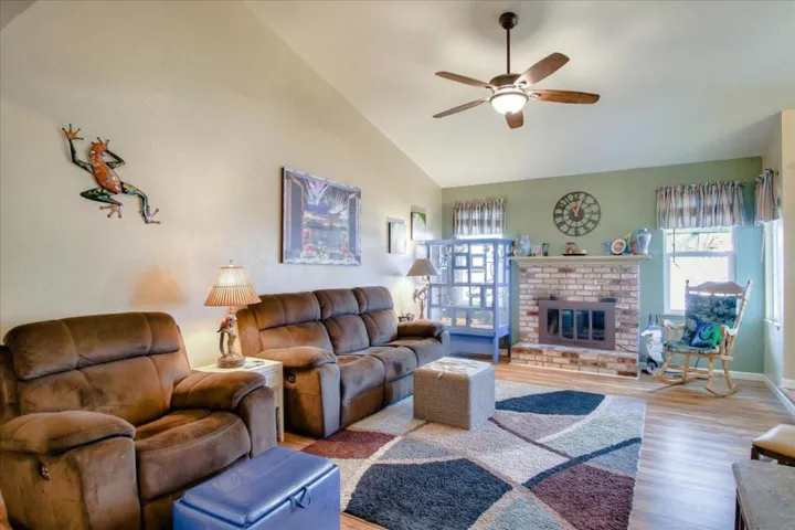 1330 Trieste Drive, Hollister, California 95023