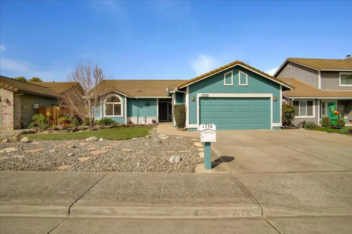 1330 Trieste Drive, Hollister, California 95023