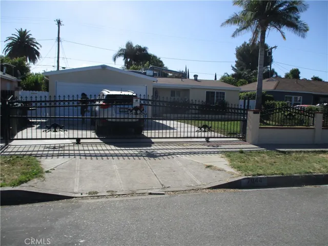 7044 Calvin Avenue, Reseda, California 91335