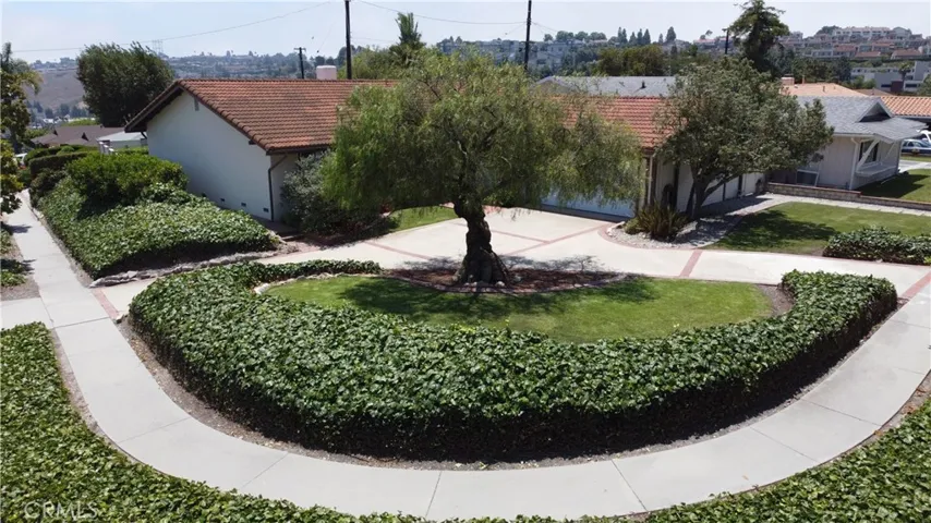 27012 Woodbrook Road, Rancho Palos Verdes, California 90275