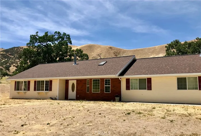 3145 Lebec Oaks Road, Lebec, California 93243