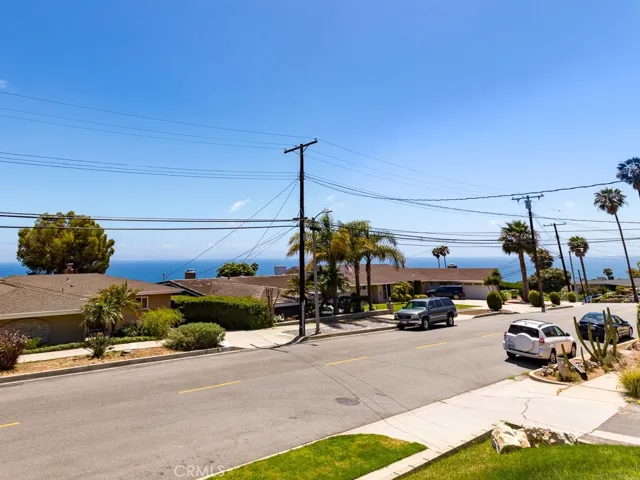 2711 S Anchovy Avenue, San Pedro, California 90732