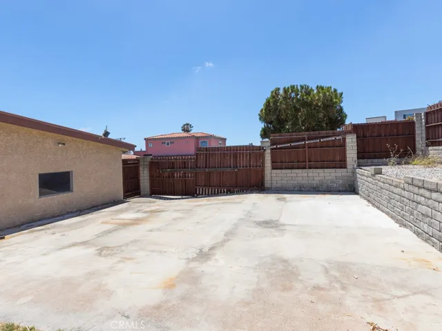 2711 S Anchovy Avenue, San Pedro, California 90732